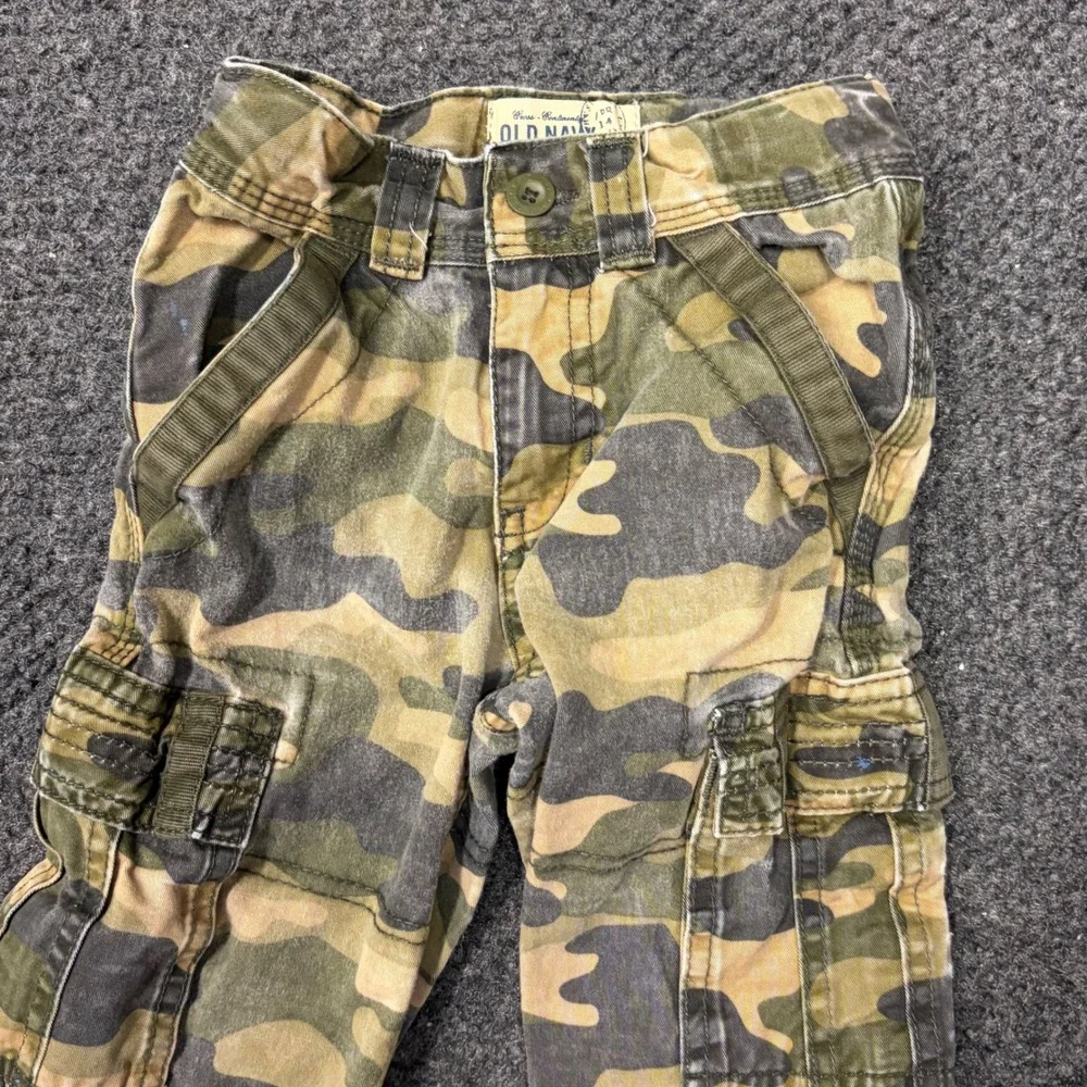 Old Navy Toddler Boys Camo Cargo Pants Green Brown Woodland Camouflage 2T